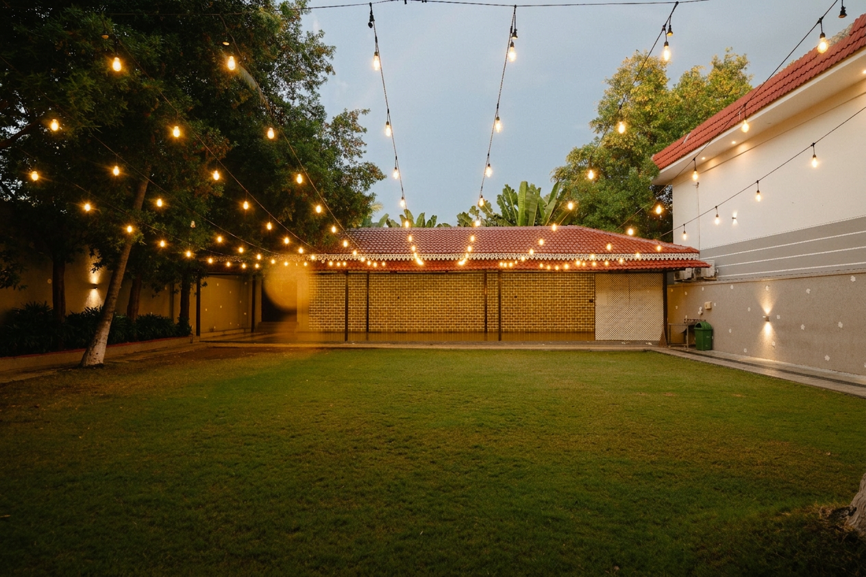 D's Lawn Hall — 1